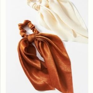 Anthropologie Sallie Hair Scarf Set - ivory, pumpkin